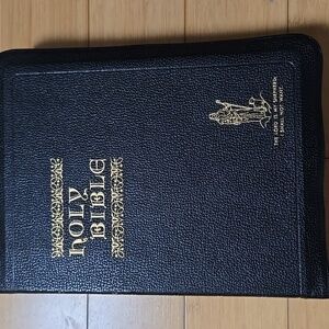 Gorgeous 1946 Large KJV The Good Leader Bible by Dickson Printed in USA Indexed